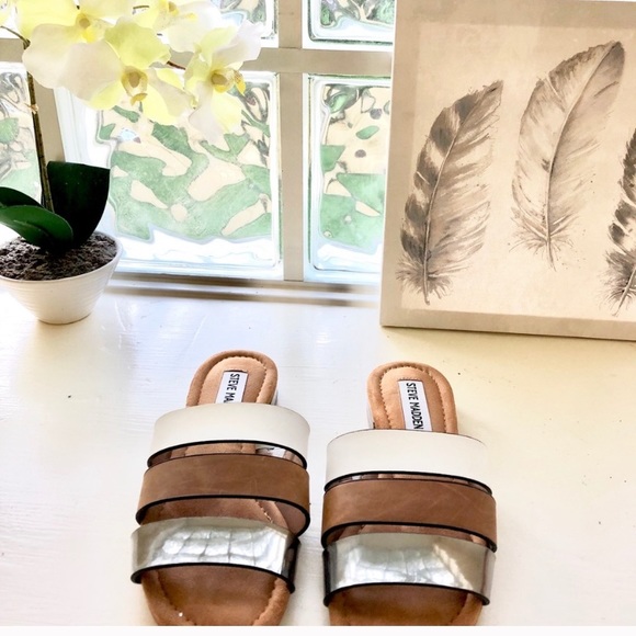 Steve Madden sandals worn once - Picture 2 of 4